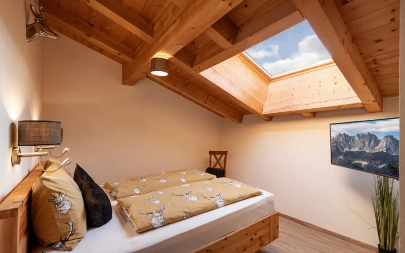 narzenhof_baernstetten_31_st_johann_12_2024_appartement_new_mountain_schlafzimmer.jpg