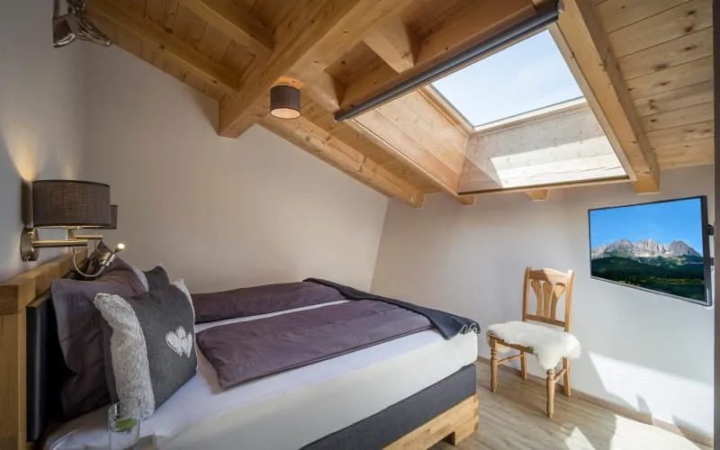 narzenhof_st_johann_appartement_new_mountain_schlafzimmer.jpg